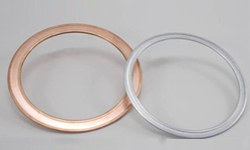 What pressure and temperature ratings do double jacket gaskets have?